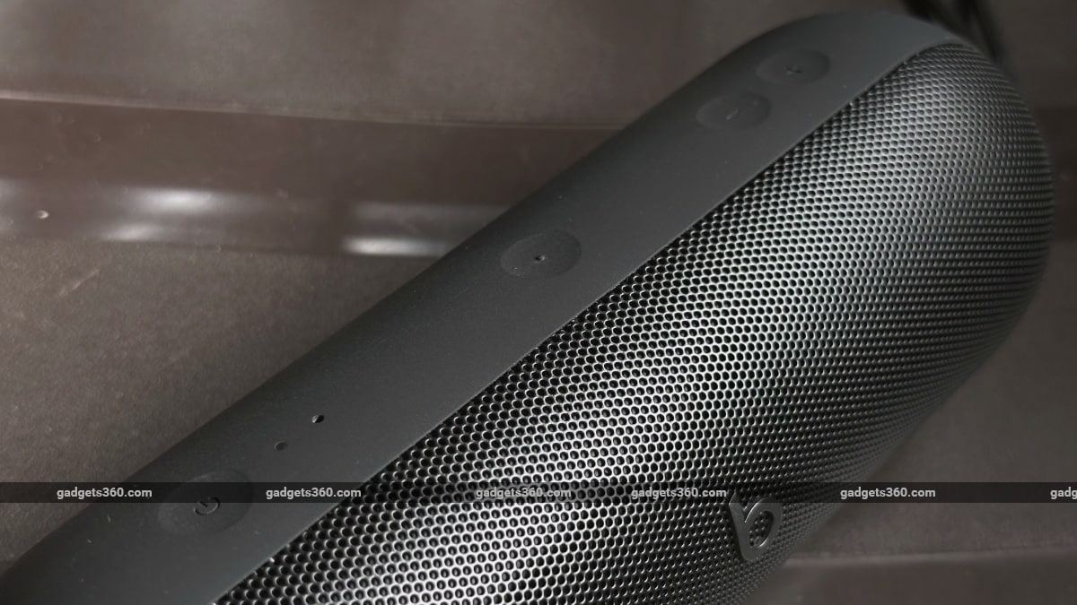 beats pill specifications controls gadgets 360 BeatsPill  Beats